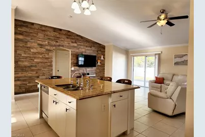 101 NW 35th Pl, Cape Coral, FL 33993 - Photo 4