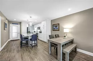 232 Banyan Blvd, Naples, FL 34102 - Photo 10