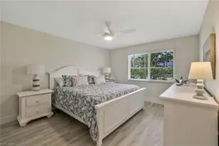 354 Harbour Dr, Naples, FL 34103 - Photo 22