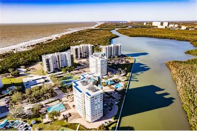 17 Bluebill Ave #1005R, Naples, FL 34108 - Photo 34