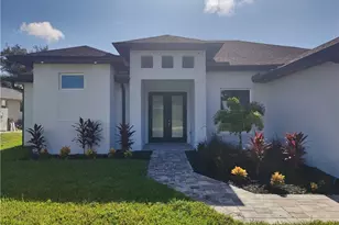 3607 SW 8th Ct, Cape Coral, FL 33914 - Photo 2