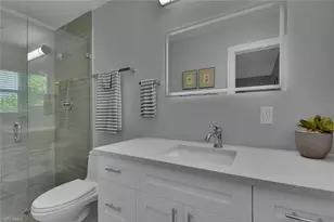 1155 6th St S, Naples, FL 34102 - Photo 20