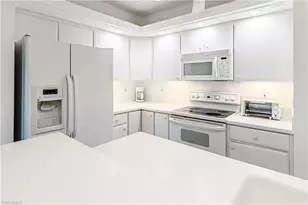 525 Seaview Ct, Marco Island, FL 34145 - Photo 14