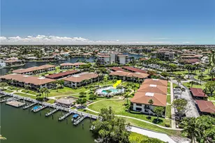 525 Seaview Ct, Marco Island, FL 34145 - Photo 40