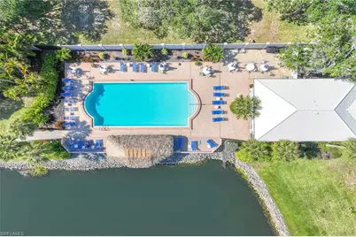 822 Gulf Pavillion Dr #202, Naples, FL 34108 - Photo 24