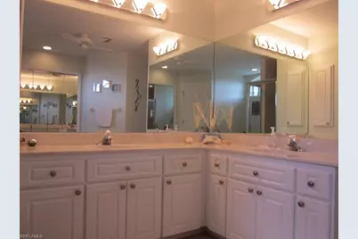 5008 SW 9th Pl, Cape Coral, FL 33914 - Photo 12