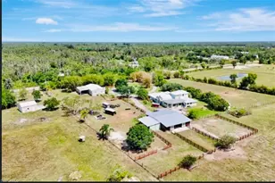 20371 Williams Dr, North Fort Myers, FL 33917 - Photo 2