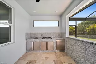 835 NE 7th Ave, Cape Coral, FL 33909 - Photo 6