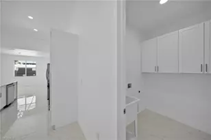 835 NE 7th Ave, Cape Coral, FL 33909 - Photo 18