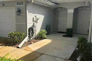 10112 Spyglass Hill Ln, Fort Myers, FL 33966 - Photo 4