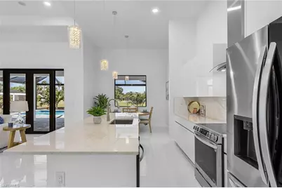 1625 NE 5th Ter, Cape Coral, FL 33909 - Photo 16