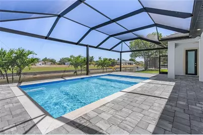 1625 NE 5th Ter, Cape Coral, FL 33909 - Photo 30