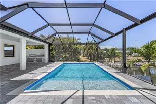 1625 NE 5th Terrace, Cape Coral, FL 33909 - Photo 4