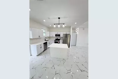 16 W 7th St, Lehigh Acres, FL 33972 - Photo 4