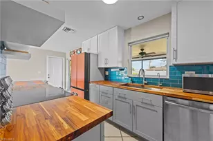 3824 SE 10th Pl, Cape Coral, FL 33904 - Photo 12