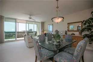 430 Cove Tower Dr, Naples, FL 34110 - Photo 2