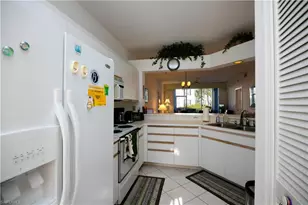 7104 Barrington Cir, Naples, FL 34108 - Photo 4