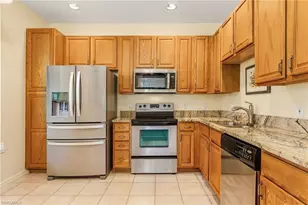 7780 Woodbrook Cir, Naples, FL 34104 - Photo 8