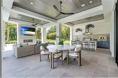 493 Carica Rd, Naples, FL 34108 - Photo 16