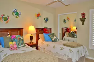 5635 Turtle Bay Dr, Naples, FL 34108 - Photo 10