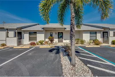 3914 SW 8th Ct #103, Cape Coral, FL 33914 - Photo 2
