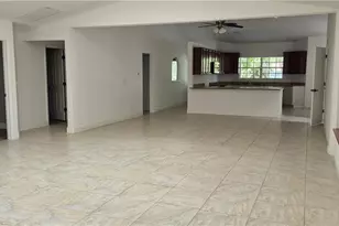 315 Cleveland Ave, Lehigh Acres, FL 33936 - Photo 4