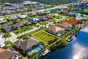 3412 SW 25th Pl, Cape Coral, FL 33914 - Photo 8