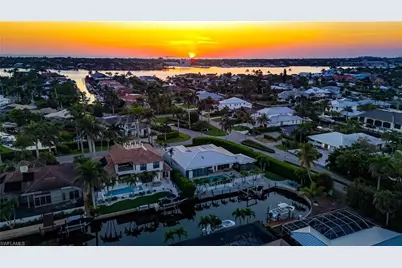 1807 Snook Dr, Naples, FL 34102 - Photo 24