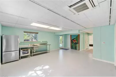 27130 Flamingo Dr, Bonita Springs, FL 34135 - Photo 18