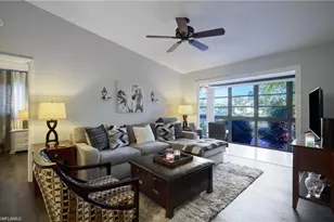 8171 S Woods Cir, Fort Myers, FL 33919 - Photo 4