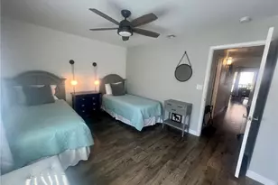 9524 Gulf Shore Dr, Naples, FL 34108 - Photo 18