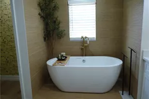 914 Albert Ave, Lehigh Acres, FL 33971 - Photo 16