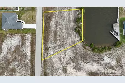4016 NW 42nd Pl, Cape Coral, FL 33993 - Photo 4