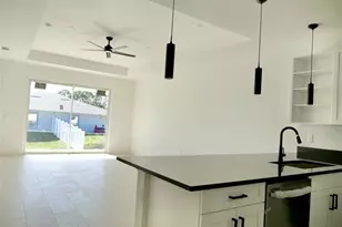 918 Eisenhower Blvd, Lehigh Acres, FL 33974 - Photo 4