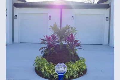 918 Eisenhower Blvd, Lehigh Acres, FL 33974 - Photo 2