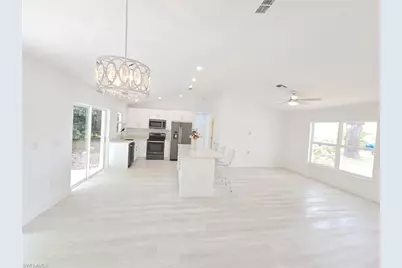 687 Grove Dr, Naples, FL 34120 - Photo 12