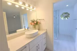 687 Grove Dr, Naples, FL 34120 - Photo 20