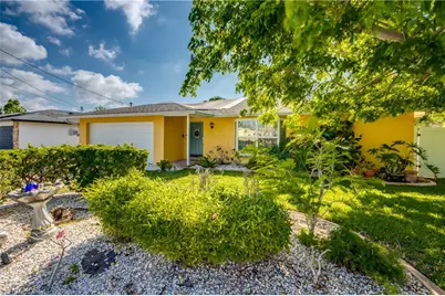 5905 Untermeyer Ct, North Fort Myers, FL 33903 - Photo 2