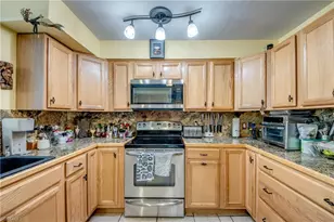 5905 Untermeyer Ct, North Fort Myers, FL 33903 - Photo 12