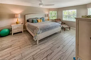 1540 Curlew Ave, Naples, FL 34102 - Photo 10