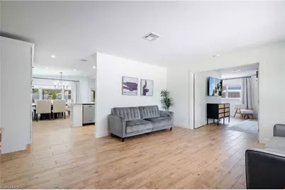 1300 Hilltop Dr, Naples, FL 34103 - Photo 6