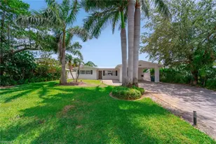 1300 Hilltop Dr, Naples, FL 34103 - Photo 2