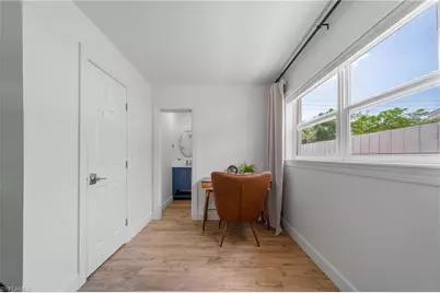 1300 Hilltop Dr, Naples, FL 34103 - Photo 20