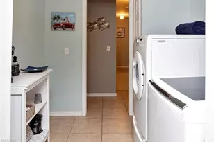 1006 SW 11th Pl, Cape Coral, FL 33991 - Photo 12