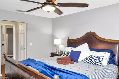 1006 SW 11th Pl, Cape Coral, FL 33991 - Photo 22