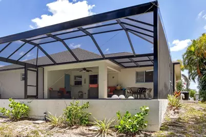 1006 SW 11th Pl, Cape Coral, FL 33991 - Photo 36