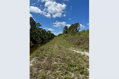 565 Aspen Ave S, Lehigh Acres, FL 33974 - Photo 10