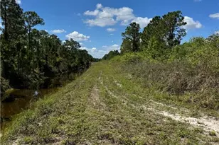 565 Aspen Ave S, Lehigh Acres, FL 33974 - Photo 10