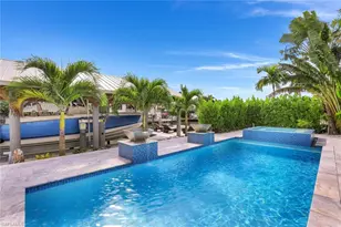 180 Channel Dr, Naples, FL 34108 - Photo 16