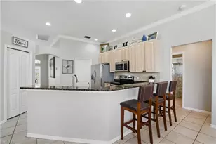 2246 Oxford Ridge Cir, Lehigh Acres, FL 33973 - Photo 12